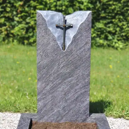 Urnengrabstein einteilig aus Orion Hartgestein poliert mit Bronzekreuz