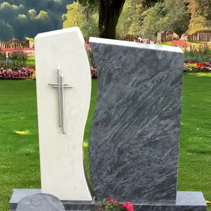 Urnengrabstein zweiteilig aus Orion Hartgestein poliert und Orient Beige matt geschliffen mit Edelstahlkreuz.