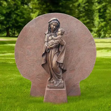 Grabstein mit Madonna aus Multicolor Hartgestein, ideal für Familiengräber.